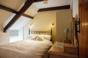 Stable Cottage at Scolton Cottages - Indoor pool